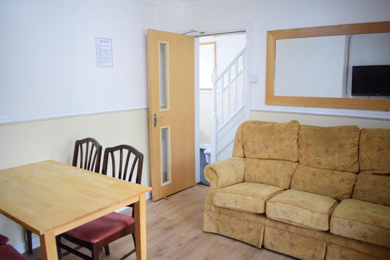 House Stay In Bangor North Wales 外观 照片