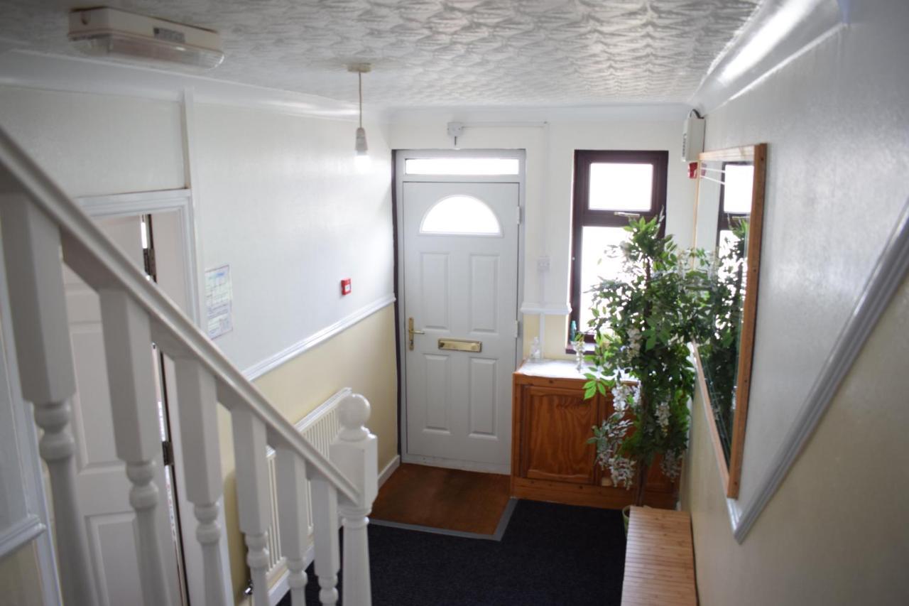 House Stay In Bangor North Wales 外观 照片