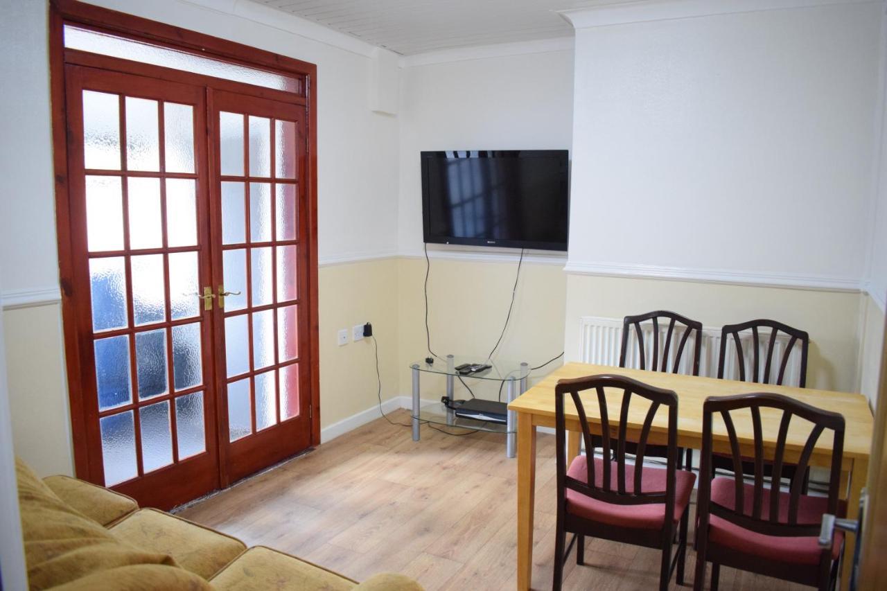 House Stay In Bangor North Wales 外观 照片