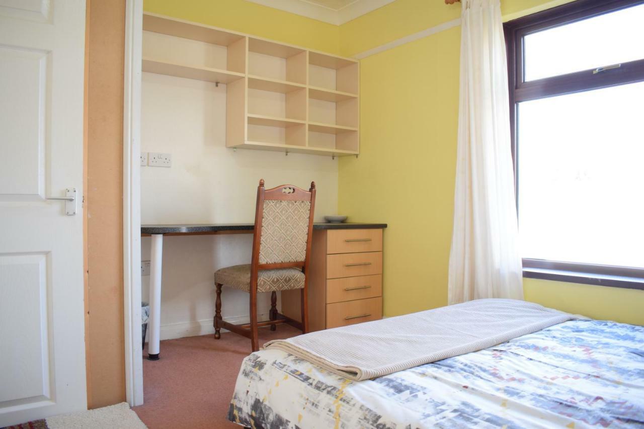 House Stay In Bangor North Wales 外观 照片